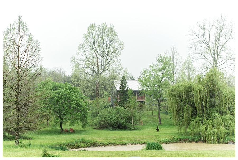 kentucky wedding, kentucky farm wedding, rainy wedding, documentary wedding photographer, film photographer, southern weddings