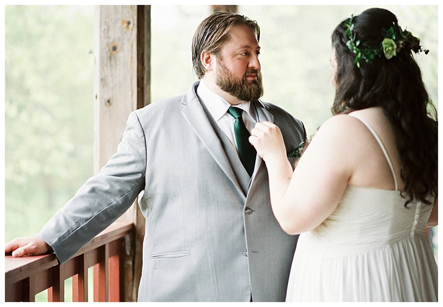 kentucky wedding, kentucky farm wedding, rainy wedding, documentary wedding photographer, film photographer, southern weddings