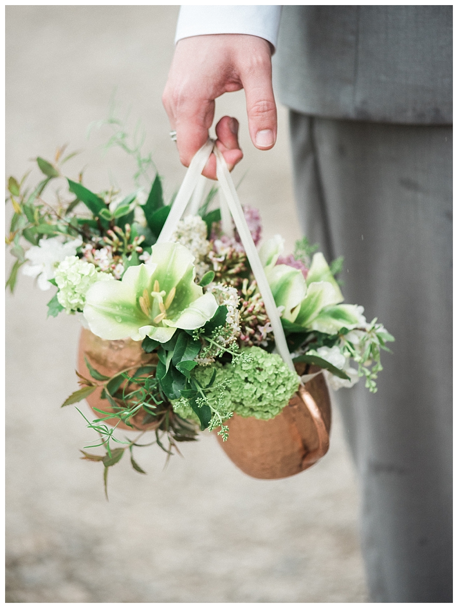 kentucky wedding, kentucky farm wedding, rainy wedding, documentary wedding photographer, film photographer, southern weddings