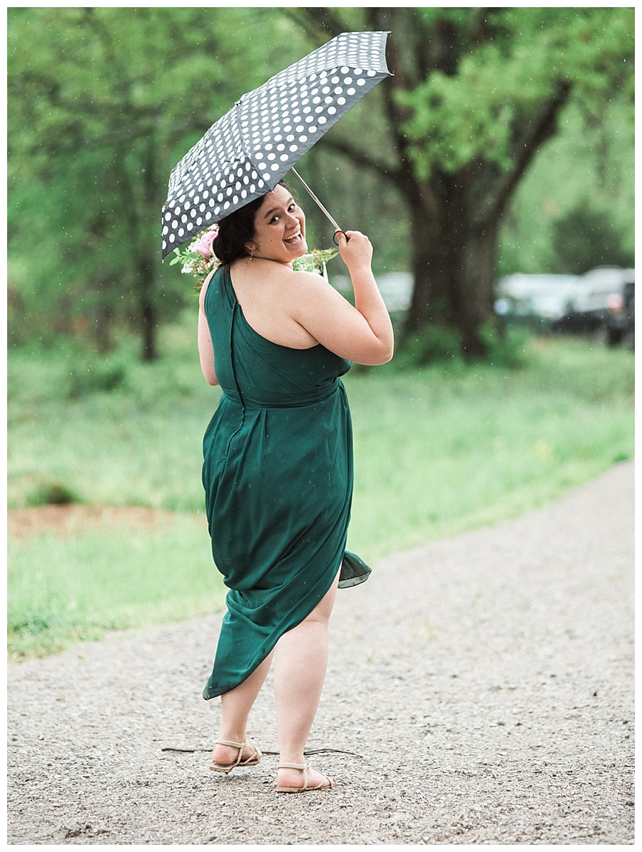 kentucky wedding, kentucky farm wedding, rainy wedding, documentary wedding photographer, film photographer, southern weddings