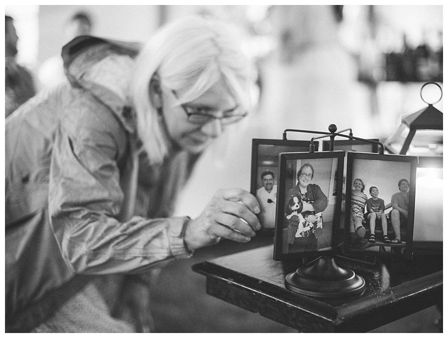 kentucky wedding, kentucky farm wedding, rainy wedding, documentary wedding photographer, film photographer, southern weddings