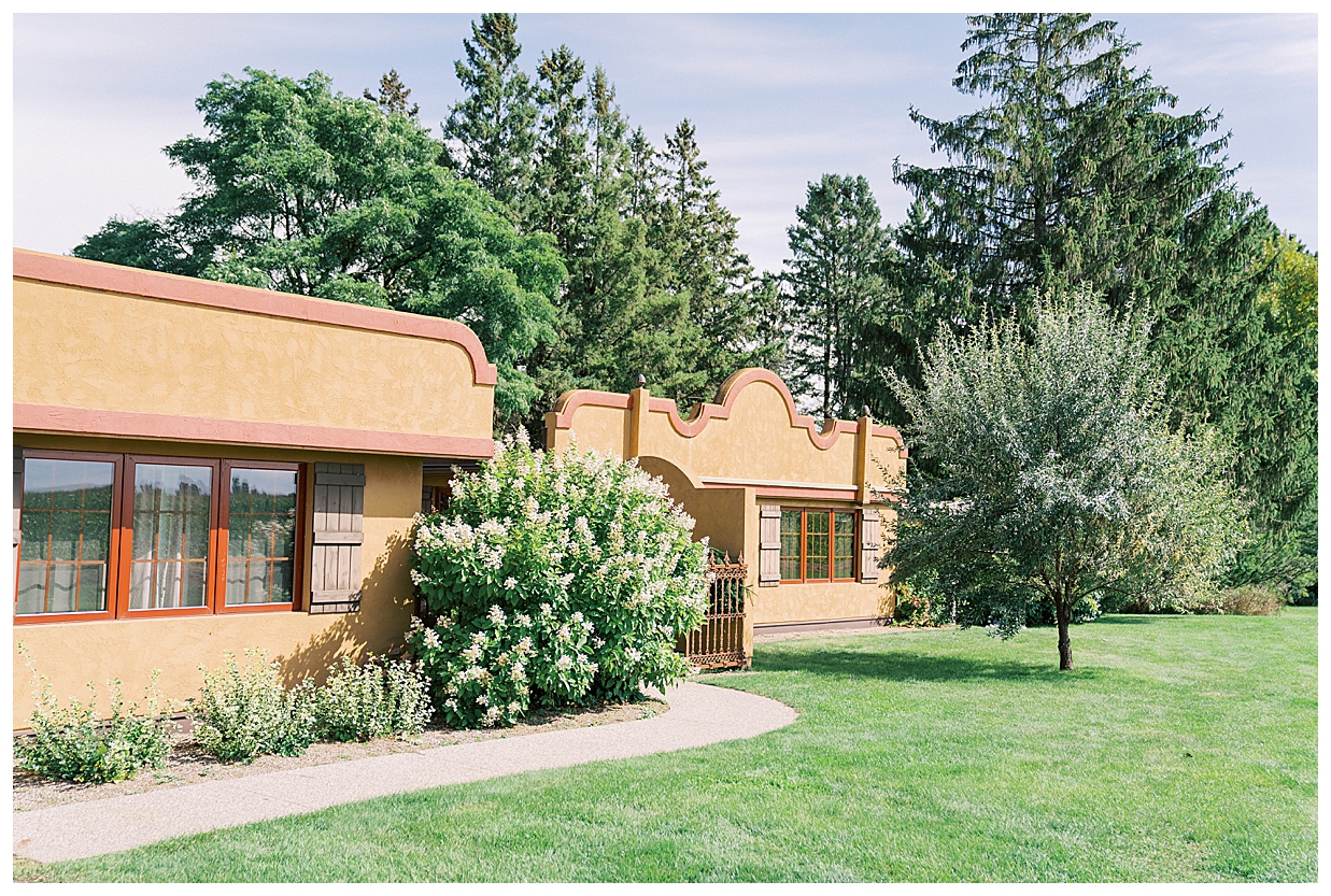 Olive Branch Retreat Wedding Central MN • Xsperience Photography