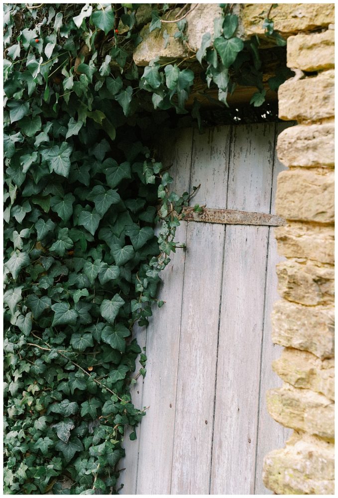 england Destination wedding, castle combe england, English Village, Medieval Town, England Elopement, Xsperience Photography