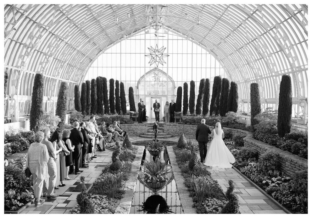 Intimate Como Zoo Conservatory Wedding Pat   Liz • Xsperience Photography