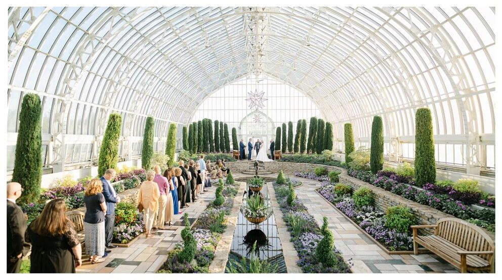 Intimate Como Zoo Conservatory Wedding Pat   Liz • Xsperience Photography